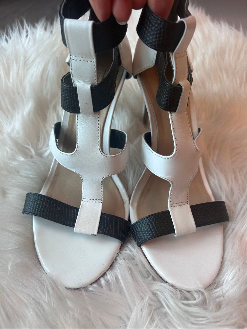 BCBGMAXAZRIA 'Palmer' Cage Leather Sandal sz.8.5 white and black stiletto